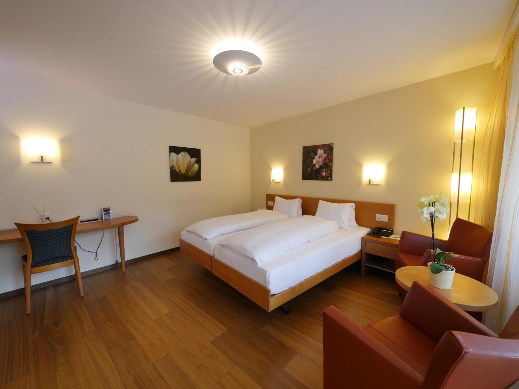 Hotel Restaurant Eichberg Seengen Rom bilde
